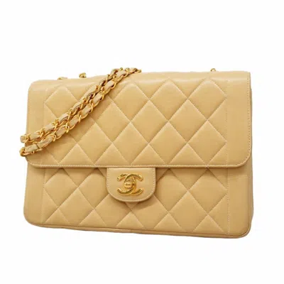 Pre-owned Chanel Beige Leather Shoulder Bag () In Sand