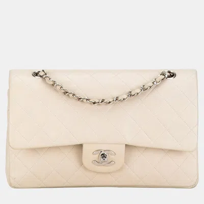 Pre-owned Chanel Beige Medium Classic Lambskin Double Flap