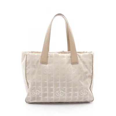 Pre-owned Chanel Beige New Travel Line Leather Tote Bag () In Sand