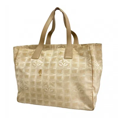 Pre-owned Chanel Beige Nylon Tote Bag ()