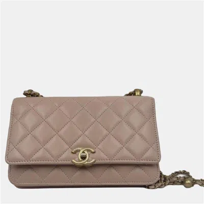 Pre-owned Chanel Beige Quilted Leather Cc Wallet On Chain Bag In Sand