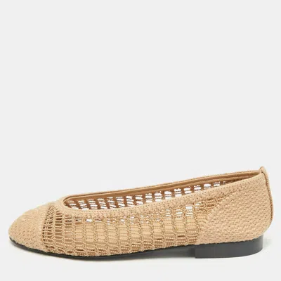 Pre-owned Chanel Beige Raffia Cc Cap Toe Ballet Flats Size 38