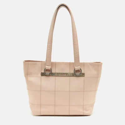 Pre-owned Chanel Beige Square Quilted Leather Lax Tote In Sand