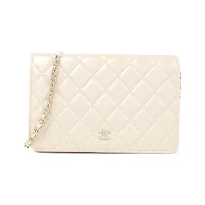 Pre-owned Chanel Beige White Chain/shoulder Wallet ()