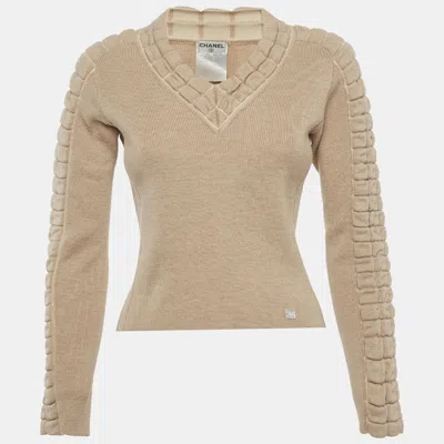 Pre-owned Chanel Beige Wool Knit V-neck Sweater M In Sand