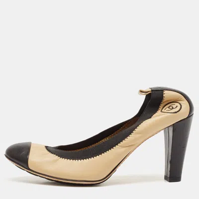 Pre-owned Chanel Beige/black Leather Elastic Scrunch Pumps Size 38