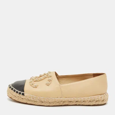 Pre-owned Chanel Beige/black Leather Embellished Interlocking Cc Logo Espadrilles Size 36 In Sand