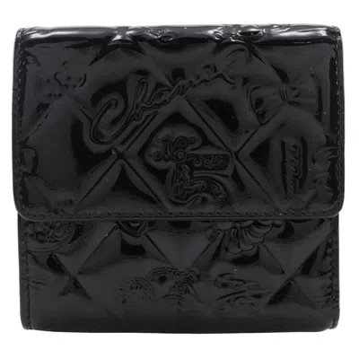 Pre-owned Chanel Bi-fold Wallet Quilted Patent Black Patent_leather Wallets Accessory ()