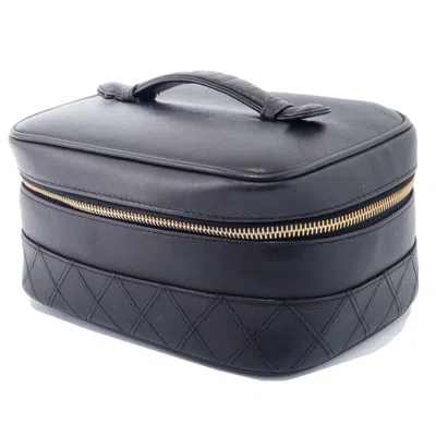 Pre-owned Chanel Bicolor Black Leather Handbag Vanity Bag ()