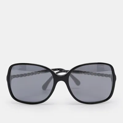 Pre-owned Chanel Black 5210-q Chain Detail Square Sunglasses