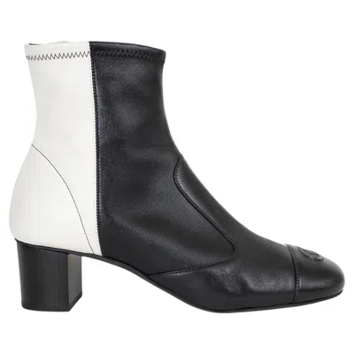 Pre-owned Chanel Black & White Leather 20b Colorblock Ankle Boots Shoes 38