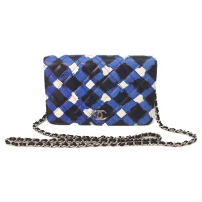 Pre-owned Chanel Black Blue Leather Shoulder Bag () In Multi