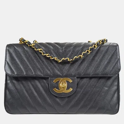 Pre-owned Chanel Black Calfskin Chevron Maxi Classic Flap Chain Shoulder Bag