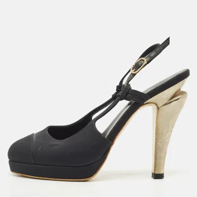 Pre-owned Chanel Black Canvas Cc Cap Toe Slingback Pumps Size 37