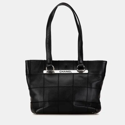 Pre-owned Chanel Black Caviar Choco Bar Tote