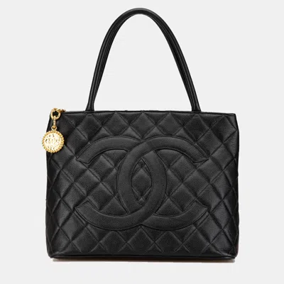 Pre-owned Chanel Black Caviar Medallion Tote