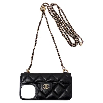 Pre-owned Chanel Black Caviar Quilted Leather Pearl Crush Iphone 15 Pro Case With Chain