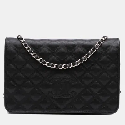 Pre-owned Chanel Black Cc Embossed Calfskin Diamond Wallet On Chain