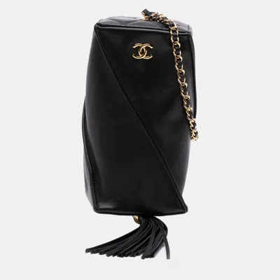 Pre-owned Chanel Black Cc Lambskin Tassel Clutch With Chain