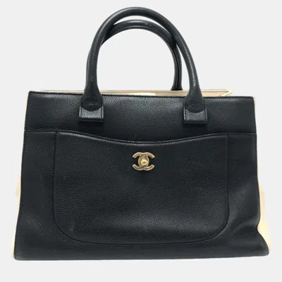 Pre-owned Chanel Black Cc Mark Shoulder Bag