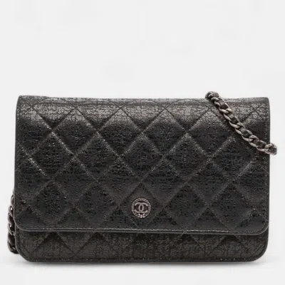 Pre-owned Chanel Black Cc Quilted Crinkled Calfskin Wallet On Chain