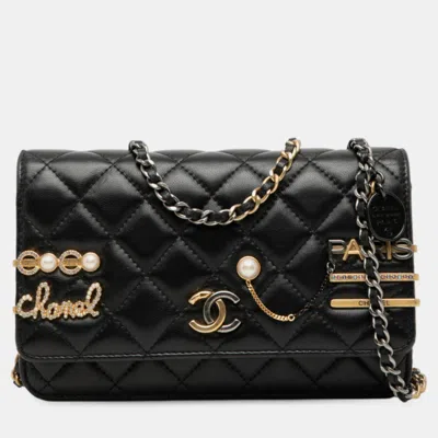 Pre-owned Chanel Black Cc Quilted Lambskin Coco Clips Wallet On Chain