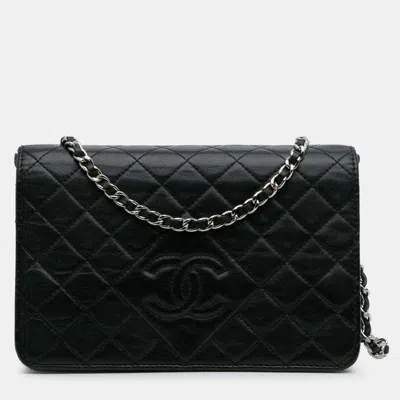 Pre-owned Chanel Black Cc Quilted Lambskin Wallet On Chain