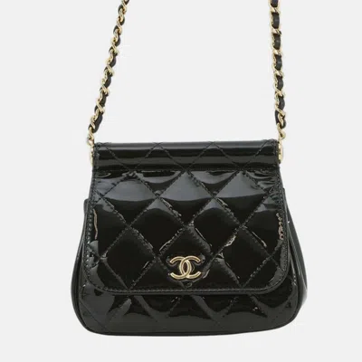 Pre-owned Chanel Black Cc Quilted Patent Frame Flap Clutch With Chain