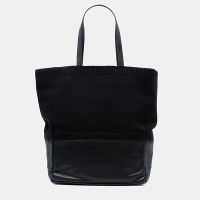 Pre-owned Chanel Black Cc Wool And Leather Tote