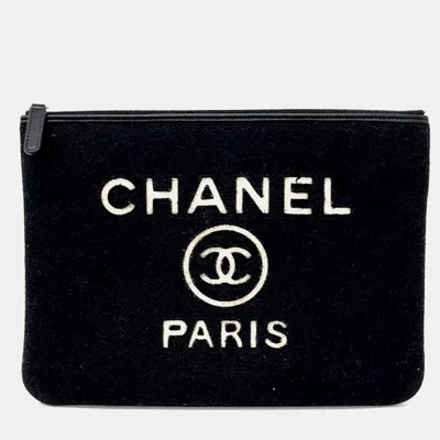 Pre-owned Chanel Black Fabric Deauville Clutch New Medium