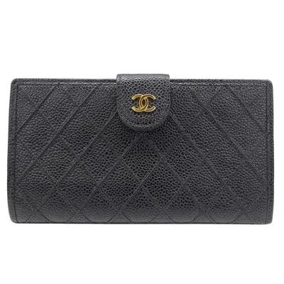 Pre-owned Chanel Black Grained Calfskin Long Wallet (bi-fold) ()