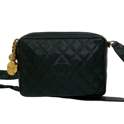 Pre-owned Chanel Black Grained Calfskin Pochette Shoulder Bag ()