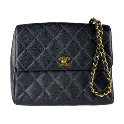 Pre-owned Chanel Black Grained Calfskin Shoulder Bag ()