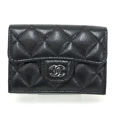 Pre-owned Chanel Black Grained Calfskin Wallet (tri-fold) ()