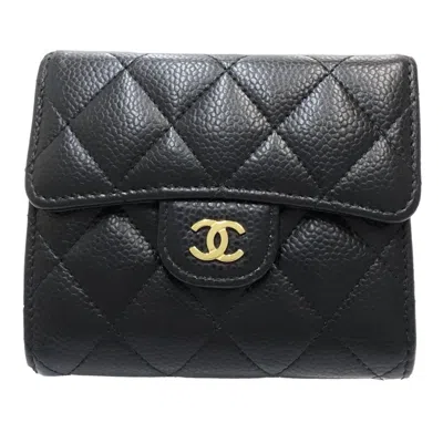 Pre-owned Chanel Black Grained Calfskin Wallet (tri-fold) ()
