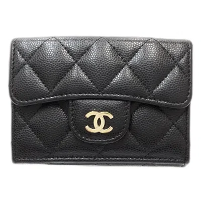 Pre-owned Chanel Black Grained Calfskin Wallet (tri-fold) ()