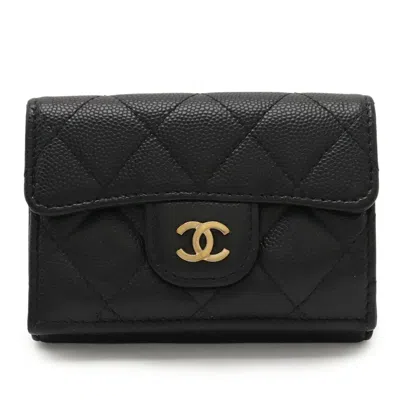 Pre-owned Chanel Black Grained Calfskin Wallet (tri-fold) ()