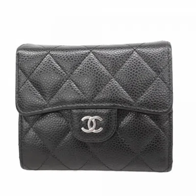 Pre-owned Chanel Black Grained Calfskin Wallet (tri-fold) ()