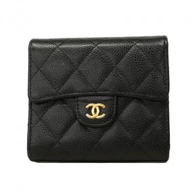 Pre-owned Chanel Black Grained Calfskin Wallet (tri-fold) ()