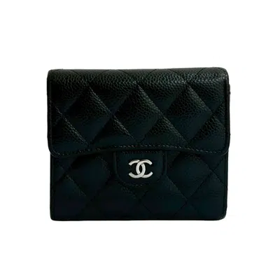 Pre-owned Chanel Black Grained Calfskin Wallet (tri-fold) ()