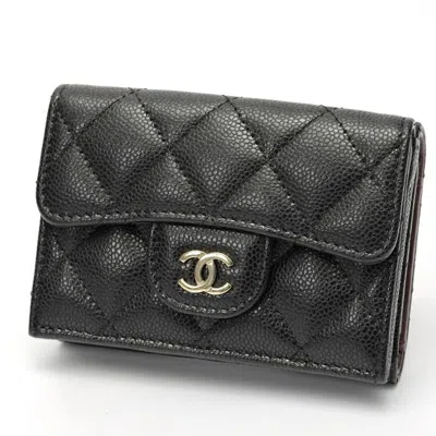 Pre-owned Chanel Black Grained Calfskin Wallet (tri-fold) ()