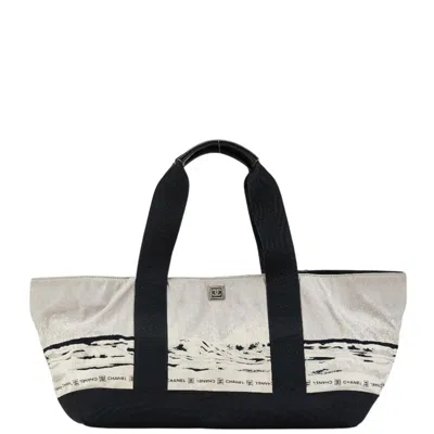 Pre-owned Chanel Black Gray Nylon Handbag Tote Bag () In Multi