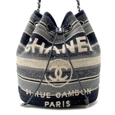 Pre-owned Chanel Black Gray White Canvas Shoulder Bag ()
