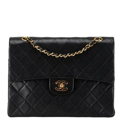 Pre-owned Chanel Black Handbag Shoulder Bag ()
