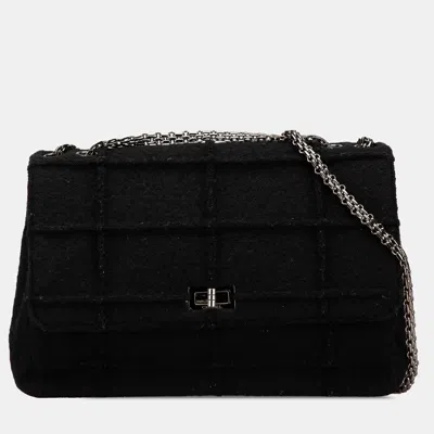Pre-owned Chanel Black Jumbo Reissue 2.55 Choco Bar Wool Felt Identification Flap