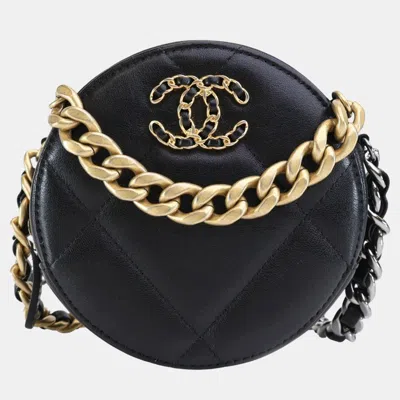Pre-owned Chanel Black Lambskin 19 Round Clutch With Chain