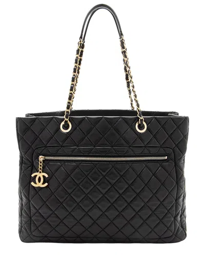 Pre-owned Chanel Black Lambskin Cc Medallion Tote (authentic Pre-loved)