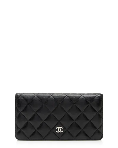 Chanel Black Lambskin Cc Yen Wallet (authentic Pre-loved)