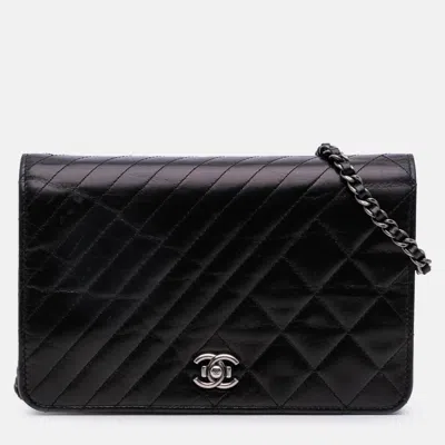 Pre-owned Chanel Black Lambskin Coco Boy Wallet On Chain
