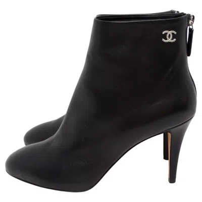 Pre-owned Chanel Black Lambskin Leather Heel Ankle Boots